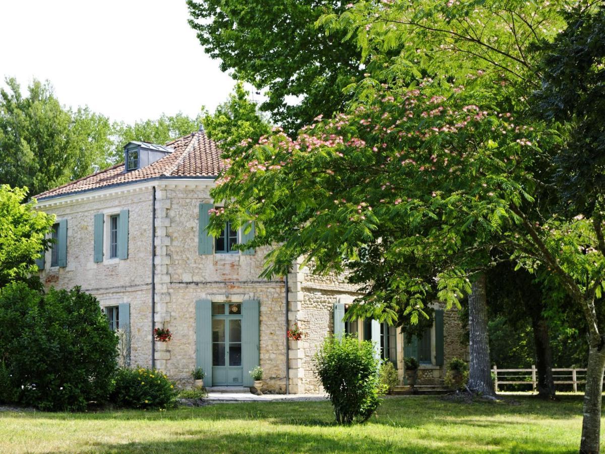 Chateau De L'Isle - Chambres D'Hotes Castelnau de Medoc Bagian luar foto