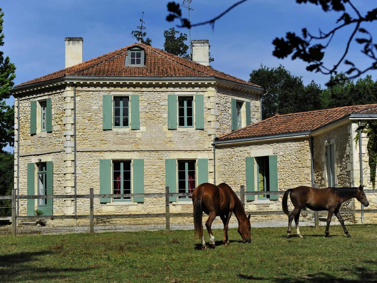 Chateau De L'Isle - Chambres D'Hotes Castelnau de Medoc Bagian luar foto