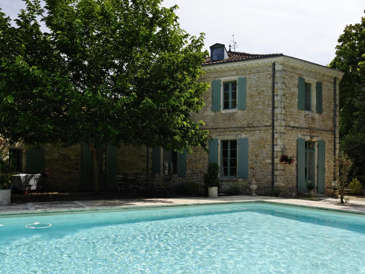 Chateau De L'Isle - Chambres D'Hotes Castelnau de Medoc Bagian luar foto